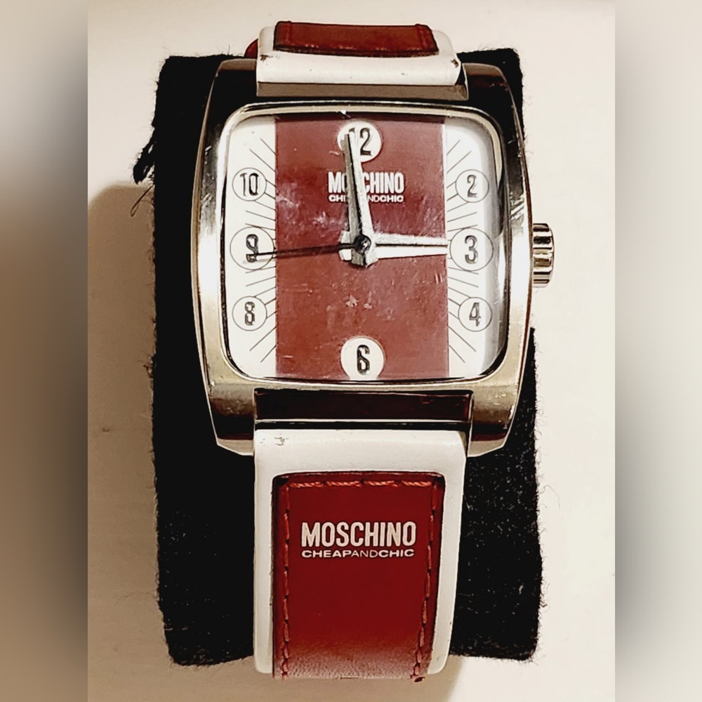 MOSCHINO MW0005 Unisex -I FEEL DANDY Red and White Dial and Leather Strap WATCH
